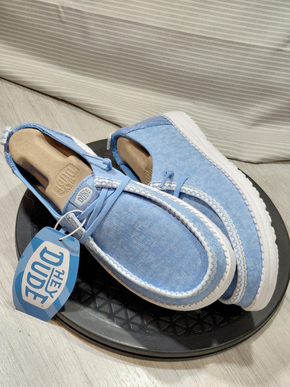 NWT Hey Dude Womens Wendy Surf Wash Blue White Denim Canvas Casual Comfort W8 - Picture 15 of 16